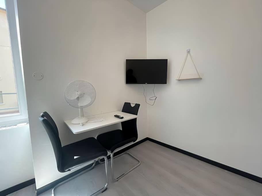 רואן Studio B2 20M2 Cosy 5Min A Pied Des Gares מראה חיצוני תמונה